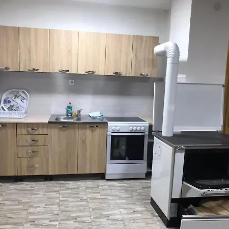 Dada Apartment Pale